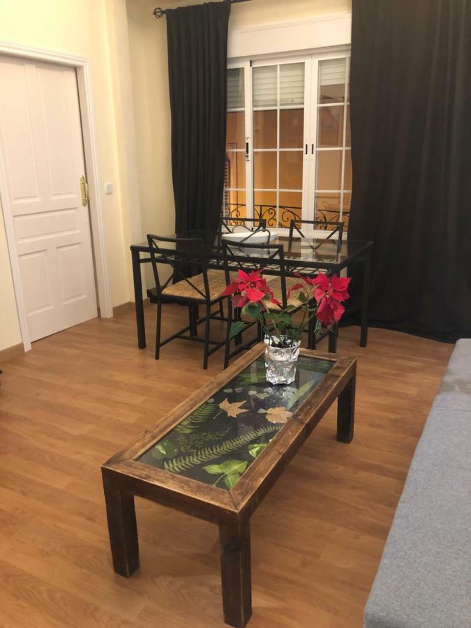 Apartamento C Buen Viaje 5 إشبيلية المظهر الخارجي الصورة